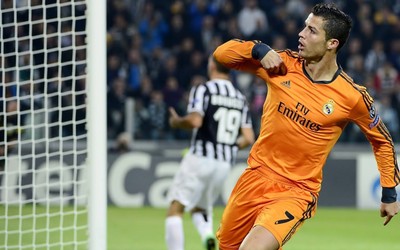 乐竞快讯-中场缺乏创造力只能回传