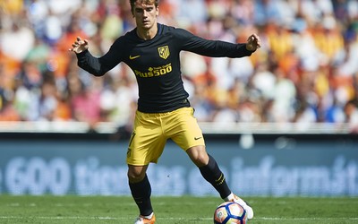 乐竞播报-津琴科社交媒体晒娃